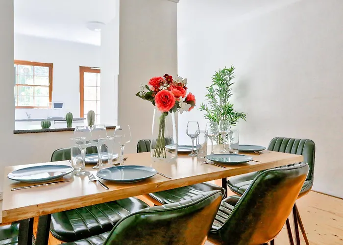 Elegant House Chippendale - City Center 2 E-Bikes Included
