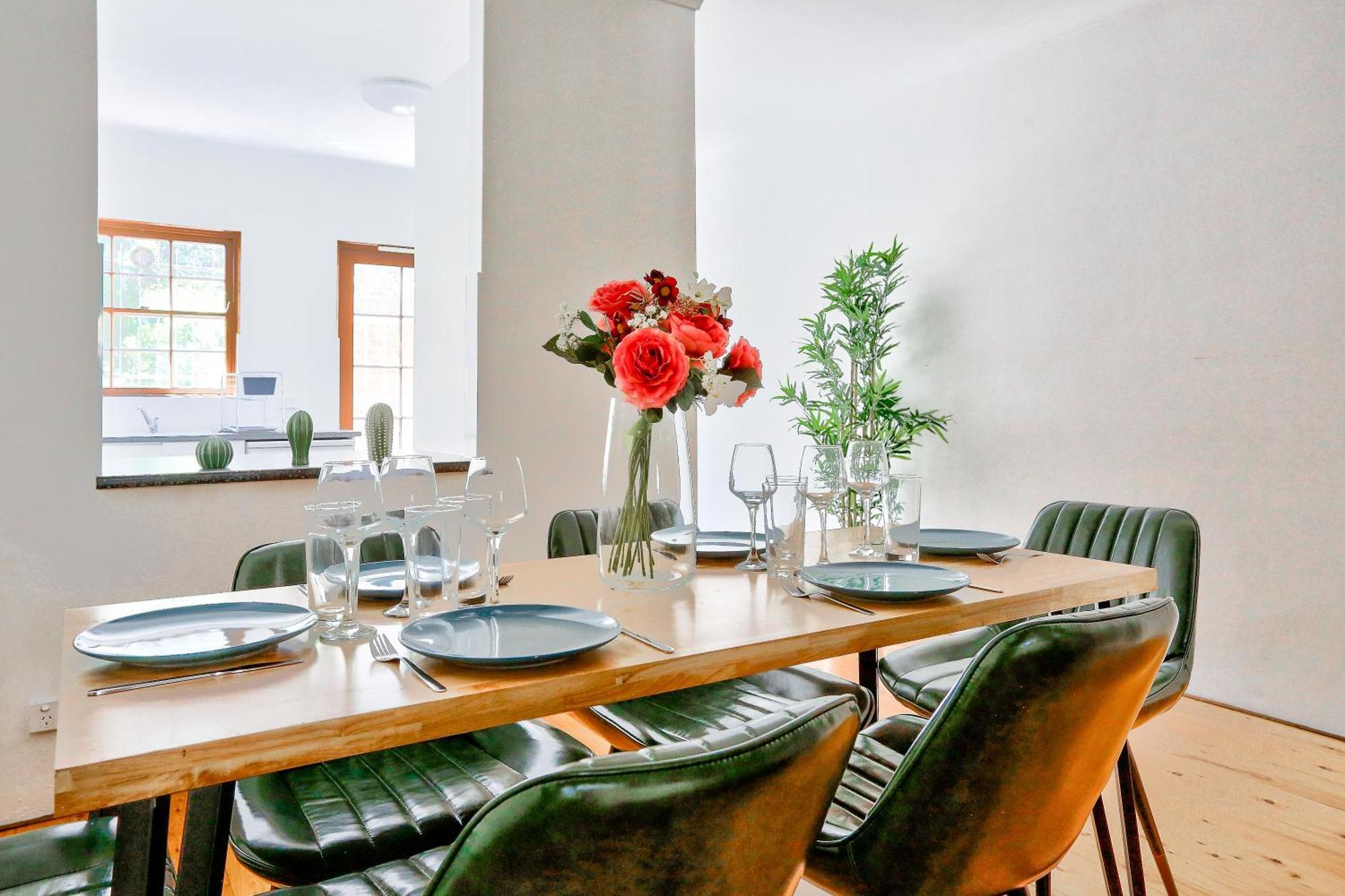 Elegant House Chippendale - Center 2 E-bikes Included